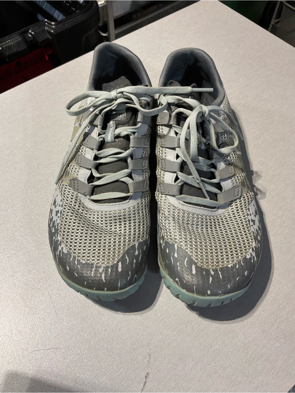 Merrell Women’s Light Gray Mesh Athletic Sneakers with Dark Gray Accents